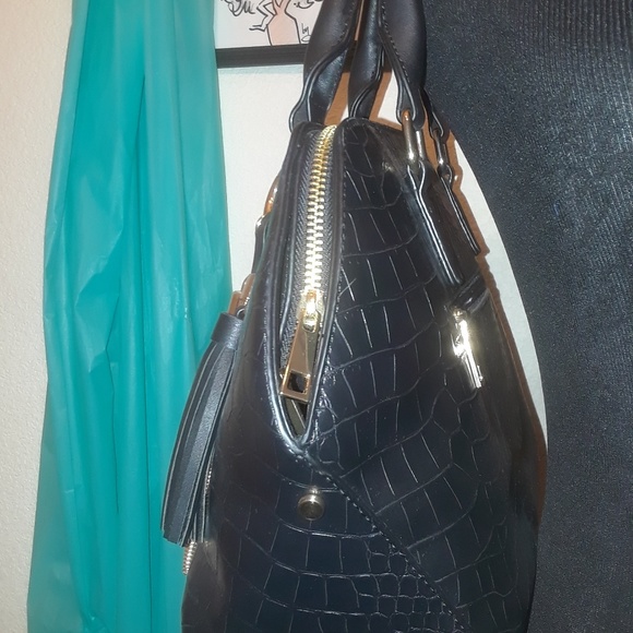BLACK LEATHER PURSE - Picture 3 of 4